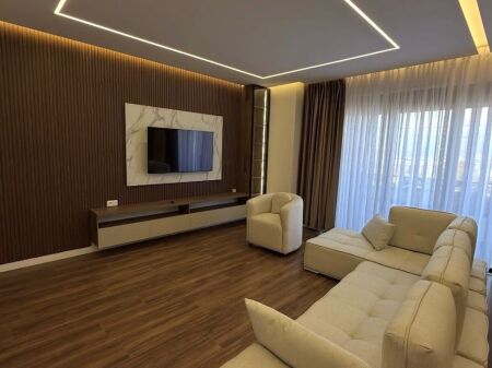  Jepet me Qira Apartament 2+1+2  Kodra e Diellit – Kompleksi Aleksandros