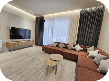 JEPET ME QIRA APARTAMENT LUKSOZ 2+1+2 + POST PARKIMI  Kompleksi Delijorgji, Tiranë