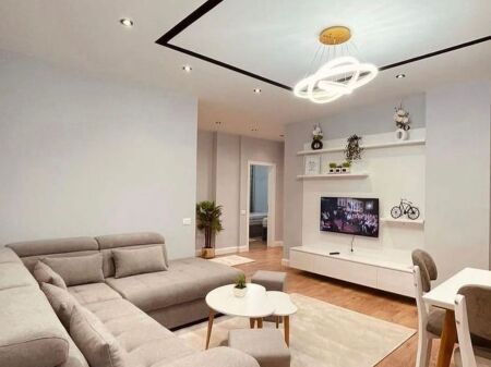 2+1/In Affitto21 Dhjetori 78 000 lek