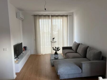 APPARTAMENTO IN AFFITTO 2+1 VIA DIBRA 55.000 LEKE FH-75892