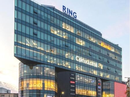 SHITET APARTAMENT 3+`1 ,RING CENTER, ZOGU I ZI