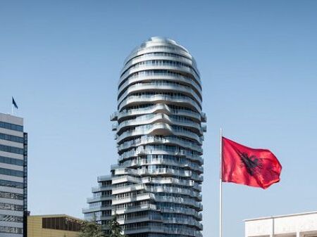 Premium Living a Tirana’s Rock – Residenza Esclusiva nel Centro di Tirana 