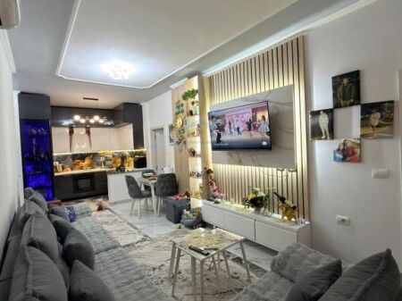 In vendita, Appartamento 2+1, Kamez, Tirane.