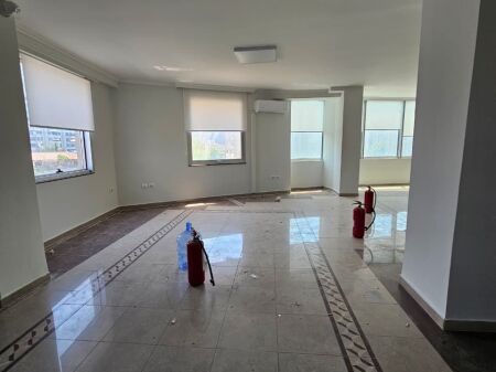  Business Premises / Premium Office for Sale