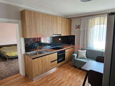 Apartament 1+1 me qira tek Ish Tregu Elektrik
