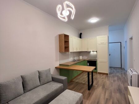 Apartament 1+1 qera , Kompleksi Aura