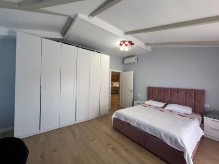  Jepet me Qira Apartament 2+1   Tek Shkolla e Baletit
