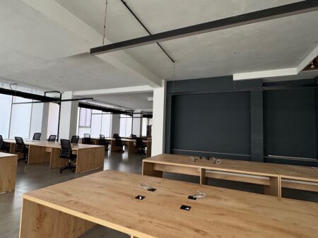 UFFICIO IN AFFITTO 750M2 ASTIR