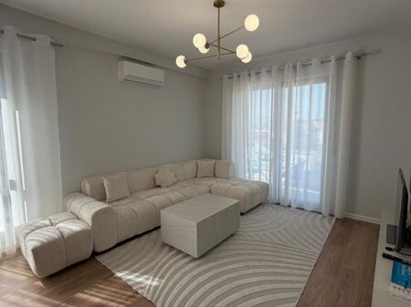 Apartment 2+1+2 for Rent in Porcelain