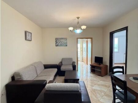 Appartamento 2+1 In Affitto sulla Spiaggia, Durrës !!