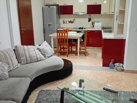 Apartament 2+1+Garazh per qera tek Marin Barleti !