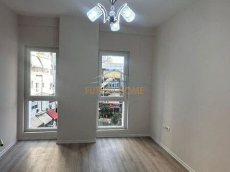 Qera, Apartament 2+1+2 , Zogu i Zi, Tiranë 650 €