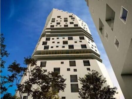 Shitet, Apartament 2+1+2, "Shqiponja Square", Laprakë.