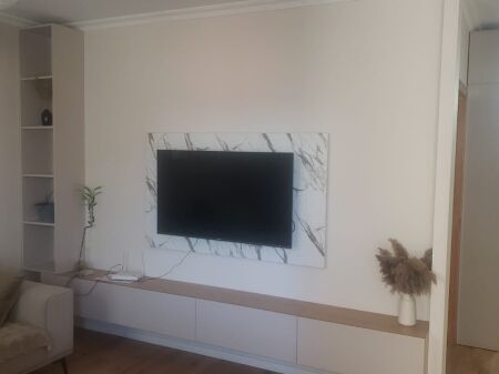 For sale 2+1+1 Laprake main road 164 million lek