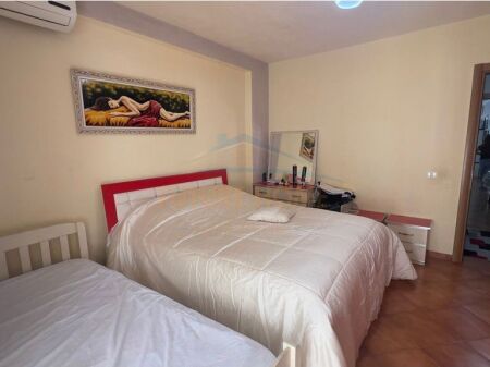 Apartament 2+1, Misto Mame