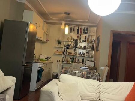 APARTAMENT ME QERA 2+1 ISH EKSPOZITA 100.000 LEKE  FH-76303