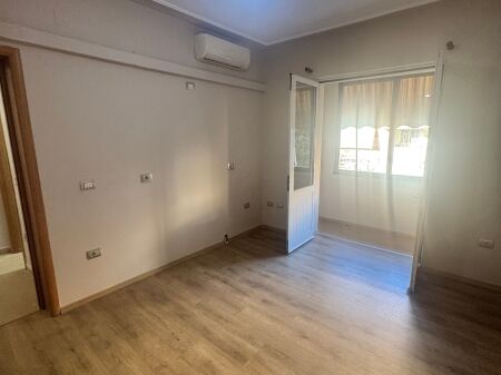 Shesim apartament 2+1 te 21 Dhjetori te Market Joena