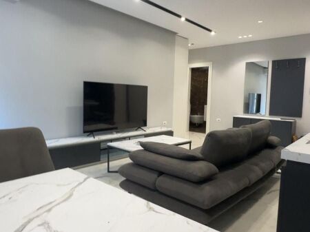 Apartament Me Qera 1+1 Tek Kompleksi Panorama ( ID B2101730) Tirane