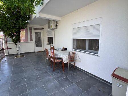 Casa privata in affitto Shkallnur