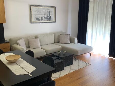 Super apt 2+1+2 near teg (secret garden) with 2 parking spaces