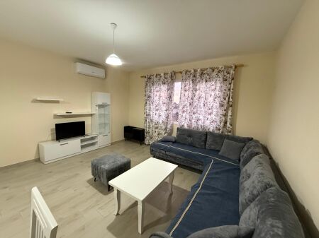  QERA Apartament 1+1 Me Parking  Sauk, Prane Rrethrrotullimit 