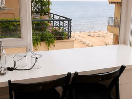 🏡 Per Shitje Apartament 1+1 – Shkëmbi i Kavajës | Vijë e Parë me Detin 🌊