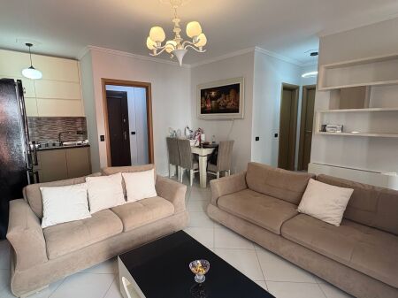 Shitet apartament 2+1 i mobiluar ne Astir