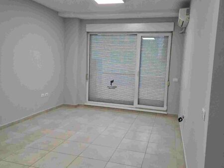 OFFICE FOR RENT 55M2 21 DECEMBER 40,000 LEKE FH-76623