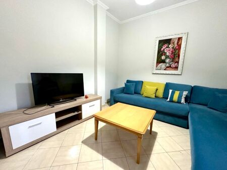 2+1/RentPorcelan 450€