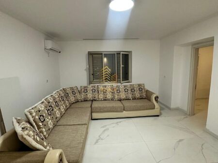 Affitto, Appartamento 1+1, Vasil Shanto, 45.000 Leke/mese