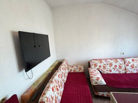 Apartament 1+1 me qira ne Laprake