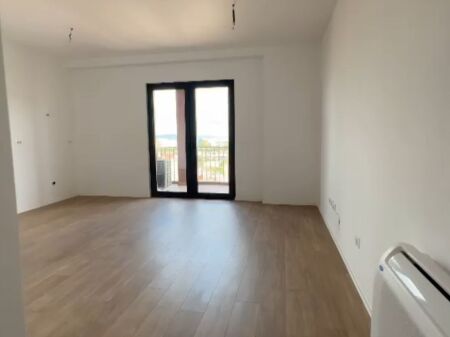  Ufficio in Affitto nel Garden Building – Via Kavaja, Tirana
