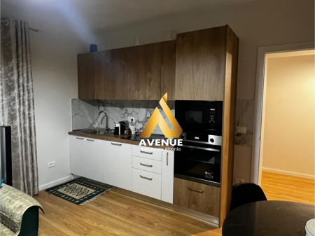 APARTAMENT 1+1 ME QERA RR. MIHAL GRAMENO, PRANE RRUGES SE ELBASANIT, TIRANE