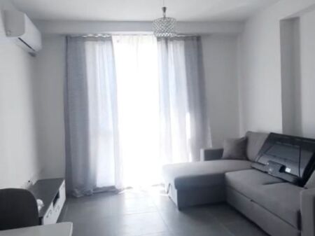 Jepet me qira apartament 3+1