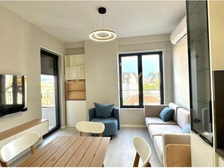 Apartment 1+1 for rent on Karl Gega street, near the former Train Station! 700 € /Month