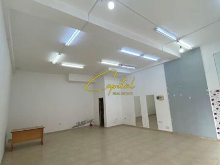 NEGOZIO IN AFFITTO 62 M2 YZBERISHT 650 EURO