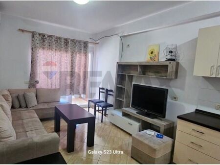 Apartment 1+1 for rent in Astir.