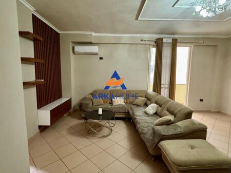 APPARTAMENTO IN AFFITTO 2+1+BALCONE "VICINO ALLA STRADA BILL CLINTON, KODRA E DIELLIT" 700 EURO
