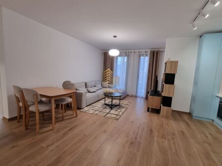 Qira, Apartament 2+1+blk,Kompleksi Zirkon,750 Euro/Muaj