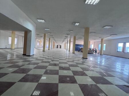 UFFICIO IN AFFITTO 1300M2 VAQARR