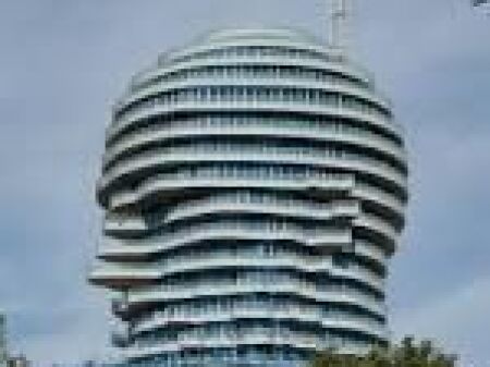 1+1 apartment for sale at Tirana’s Rock !