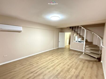 Ufficio\Duplex in affitto nel Centro (ID BZ2645) Tirana