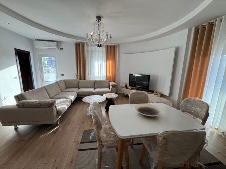 Apartment 3+1 for rent at Garda
