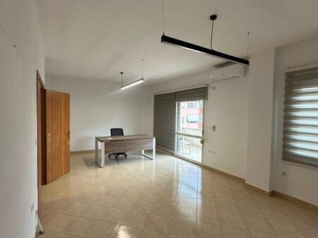 For rent, Office space, Paris Commune, Tirana