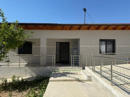 We rent a 1-floor villa 3+1+2 in Sauk te Ri