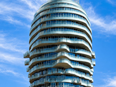 Apartment 1+1 for sale – TIRANA'S ROCK, Skënderbej Square