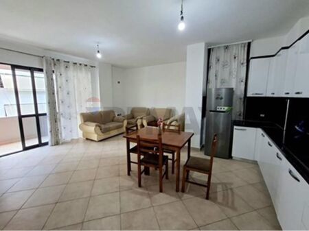 Apartment 2+1 for sale in Yzberisht