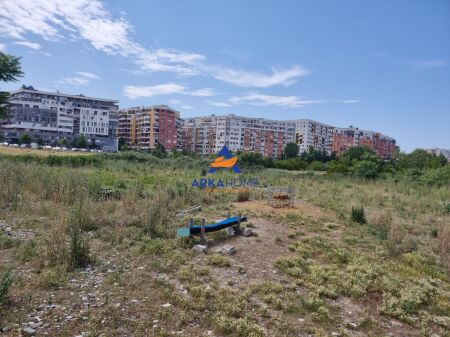TERRENO IN AFFITTO PER PARCHEGGIO 3000M2 "A YZBERISHT" 1000 EURO