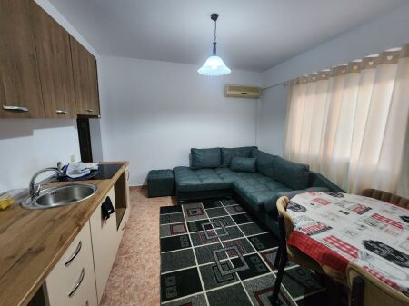  Affittasi appartamento 1+1 completamente arredato presso Hotel Florida, Spiaggia