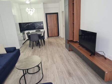 Jepet me qira apartament 1+1